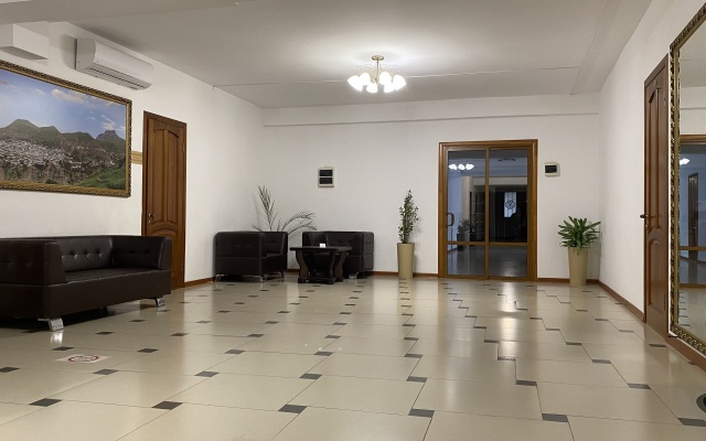 Markaz Hotel