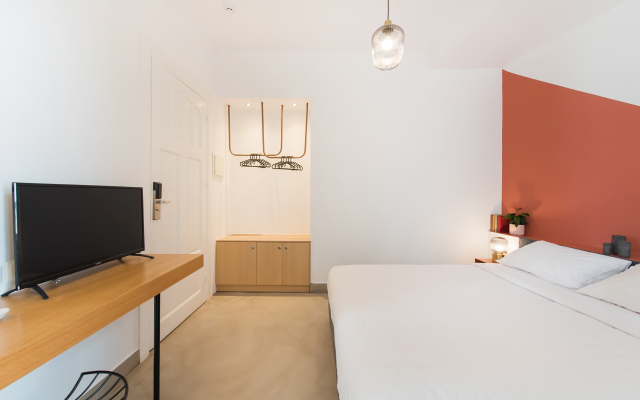 MONK Monastiraki Suites Apart-Hotel