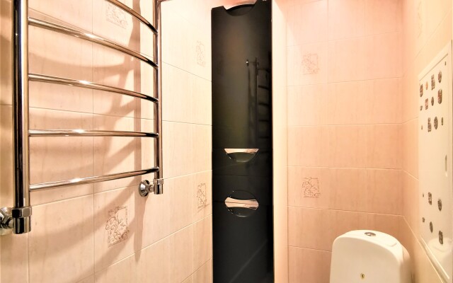 Podmoskovny Krov V Tsentre Zheleznodorozhnogo Na Avtozavodskoy 4k3 Apartments
