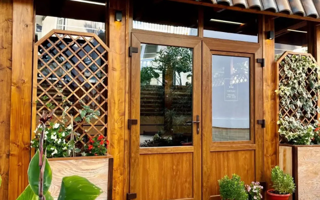 Figurnyij Guest house