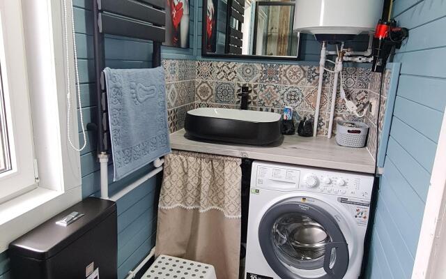 S Krasnym Zalom Private house