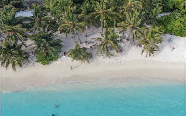 Thoddoo Sunny Beach Guest house