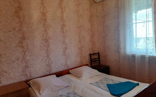 Uyut Guest house