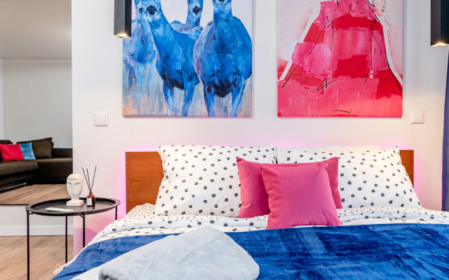 Staraya Basmannaya 9k1 Apartments