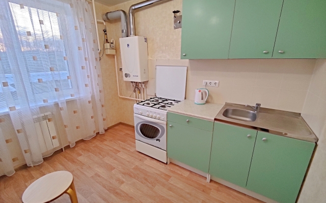 V Mikrorajon Krutye Klyuchi 42 Flat