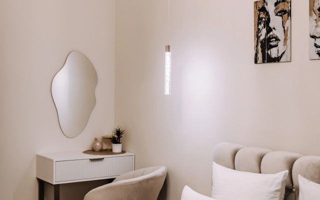 Апартаменты Urban Кот Gold