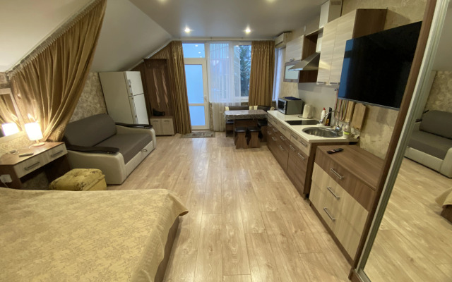 Studiya S Basseynom I Zonoy Dlya Barbekyu Apartments