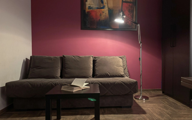 Квартира С отдельной спальней и балконом в центре Поляны