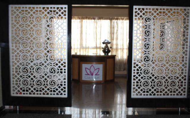 Hotel Raj Vista Suites & Convention