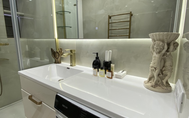S Basseynom Apartments