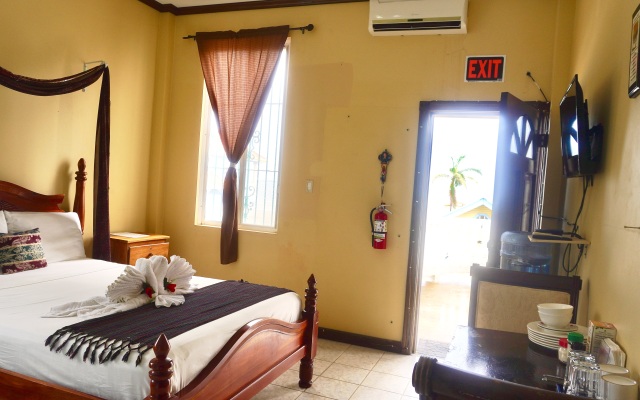 See Belize Tranquil Apartments