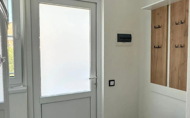 2kh-Komnatnaya Svetlaya Flat