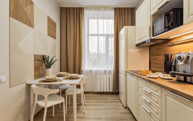 FullHouseApart dizaynerskie trekhmestnye apartamenty na vokzal'noy ploshchadi Apartments