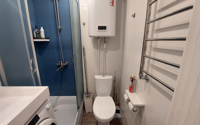 SV Zhiraf studiya 1 Apartments