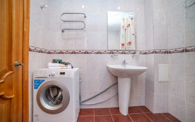 Апартаменты Радищева 12 трехкомнатная