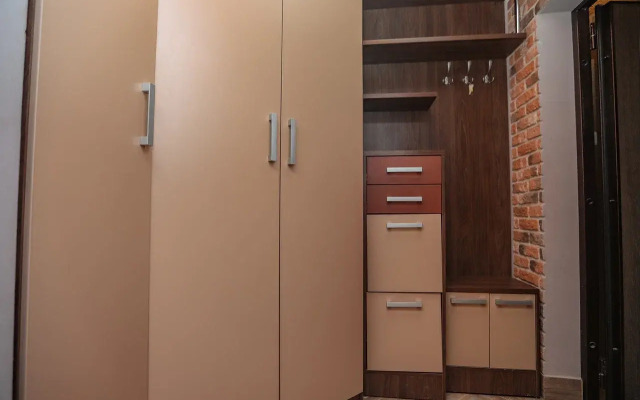 Yevro Uluchshenye V Irent72 Apartments