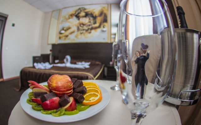 Гостиничный Комплекс Виктория - ZURO