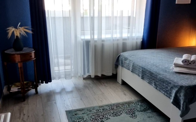 "Blue Sea" Flat