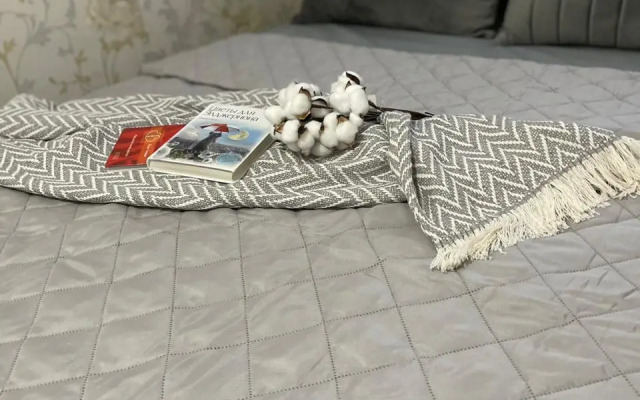 Uyutnaya Kvartira U Morya V Tsentre Flat