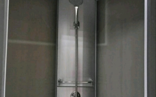 "1 Minute to Expocenter"  Apartaments
