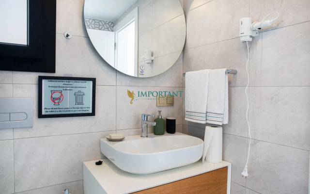 BD498-Gümüşlükte 4 Odalı Özel Havuzlu Villa