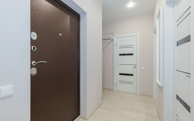 Odnushka Na Gorsovetskoy 49/2 Flat