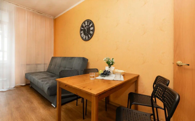 2-k Etazhidejli ryadom s Centrom Apartment