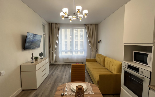 Novaya dvushka vozle akvaparka i Trts Planeta Flat