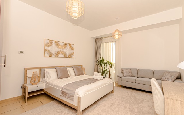 Gma Rimal 4br Sea View Apartments