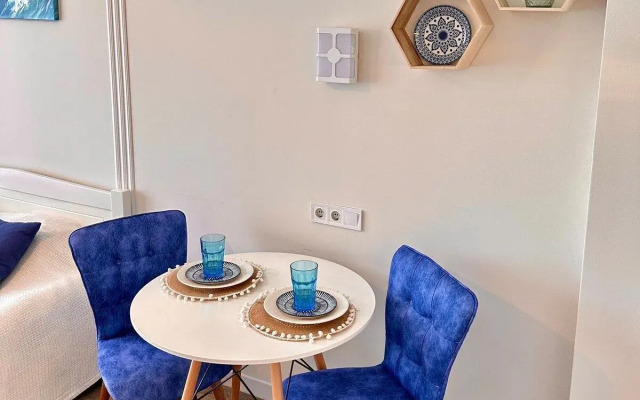 White Saile A 908 Apartments