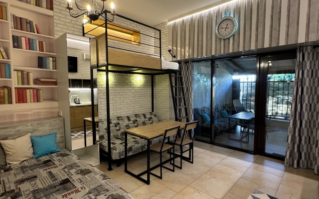 Loft studii 5 Flat