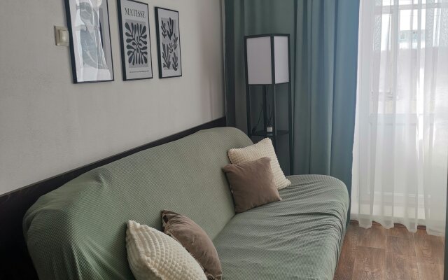 Zvereva 4 Apartments