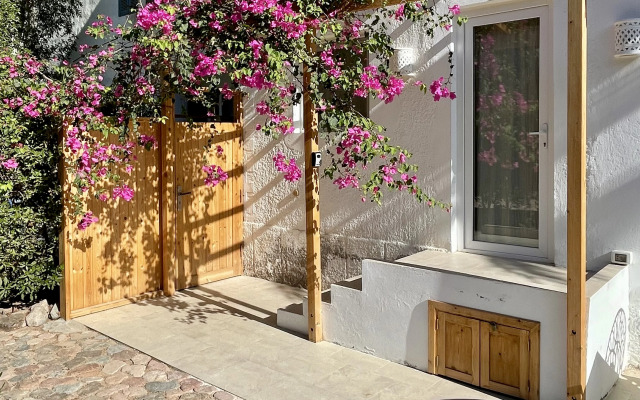 Stilnye Apartamenty V Lagune Flat