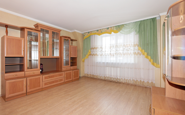 V Shelekhove 6 Flat
