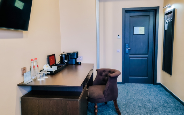 Kristall Hotel