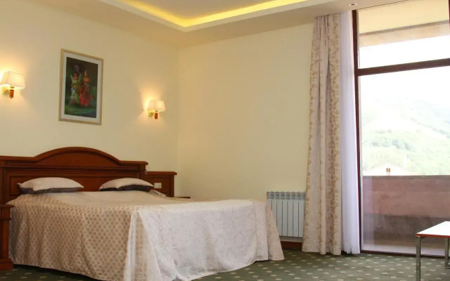 Armenia Hotel