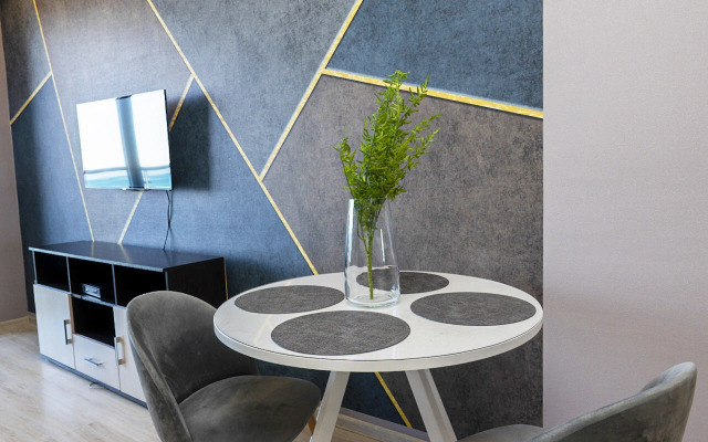 Ideal Khauz 9 Apartments