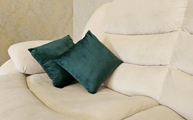 Апартаменты с Просторной Лоджией