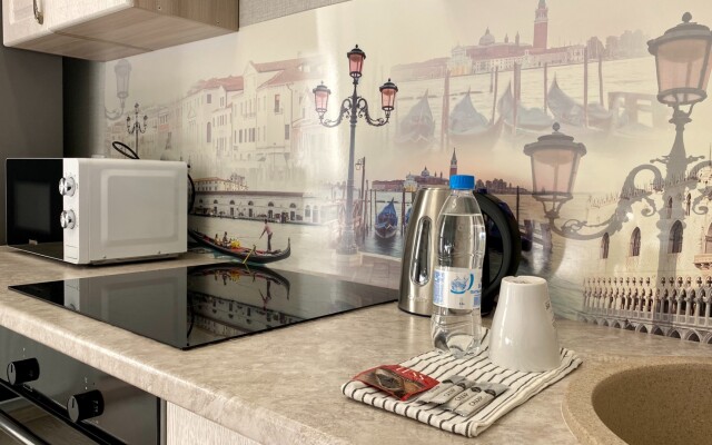 Cozy apartment near the shopping center Planeta