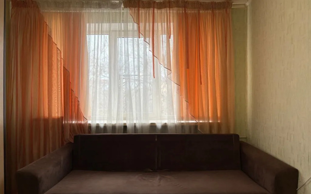 Квартира для командировочных рядом с заводами Лукойл, Каустик;