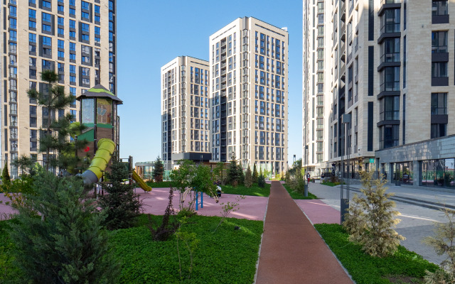 Yevrodvushka S Potryasayuschim Vidom Na Gorod Flat