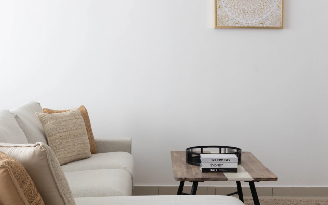 Welcome Home in Armada Tower 3 Apartments