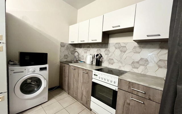 Layf Apart Flat