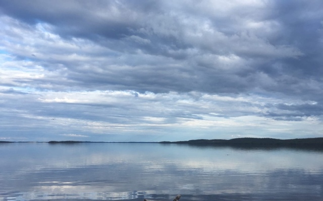 Дом Для Отпуска на Берегу Озера Маслозеро