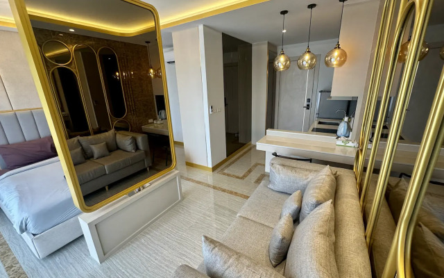 Belavyyu Lagun Apartments
