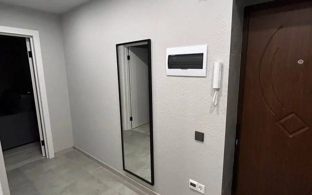 Ryadom S Metro Apartments