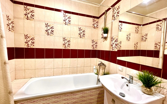 Апартаменты двухкомнатные на 13 этаже в ЖК Современник рядом с МТЛ-Арена