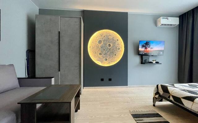 Апартаменты в стиле Космос напротив Московской площади