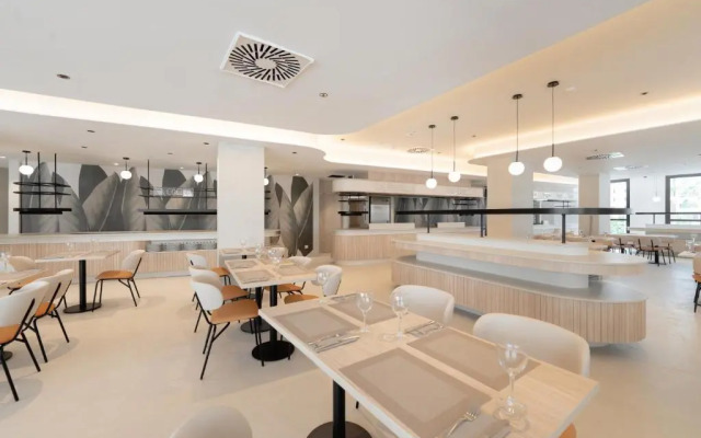 Hotel RH Arena