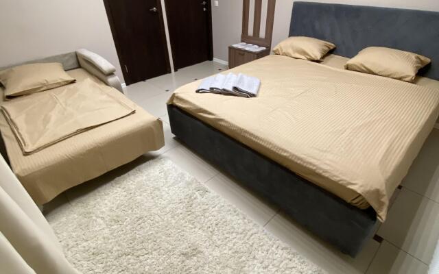 Express Hotel